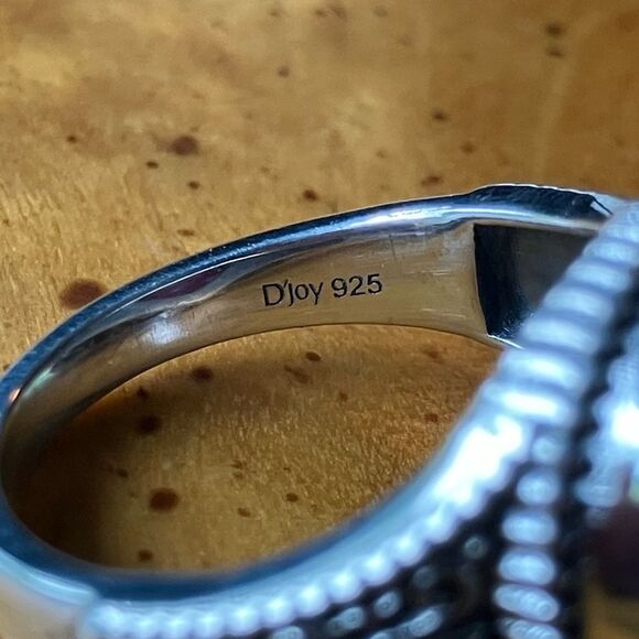 Natural Ruby Sterling Silver Artistic Ring Size 7 - Picture 5 of 8